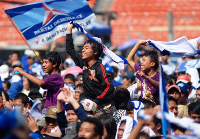 Hayono Isman Akui Elektabilitas Demokrat Terus Melorot